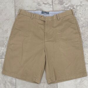 Peter Millar Men's Khaki shorts size 34